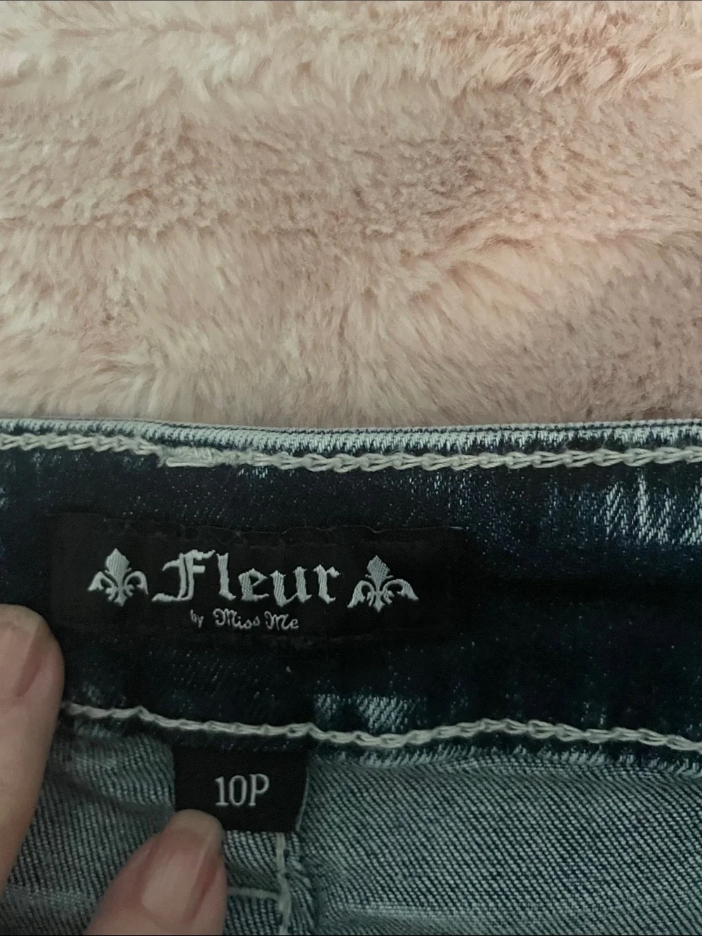 Fleur. Miss Me Embellished Blue Denim Jeans Rhinestone,Sequin Cross Designed Y2K